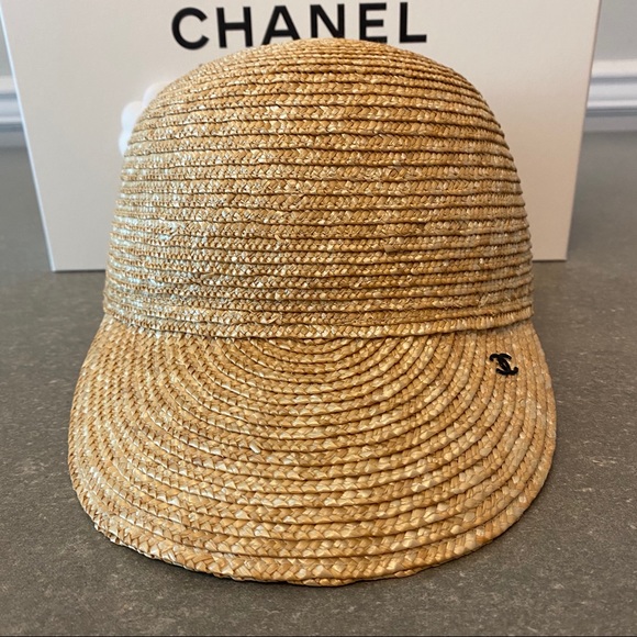 Sold !!!! Chanel Straw Cap - Picture 2 of 8